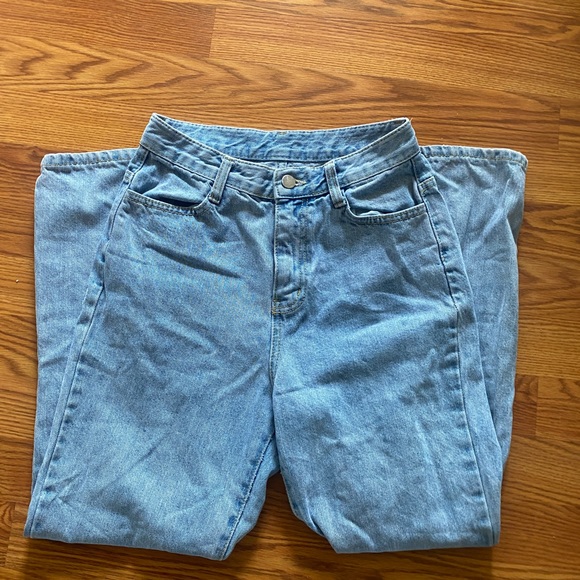 3.3 Field Trip High Waisted Jeans - Picture 5 of 7